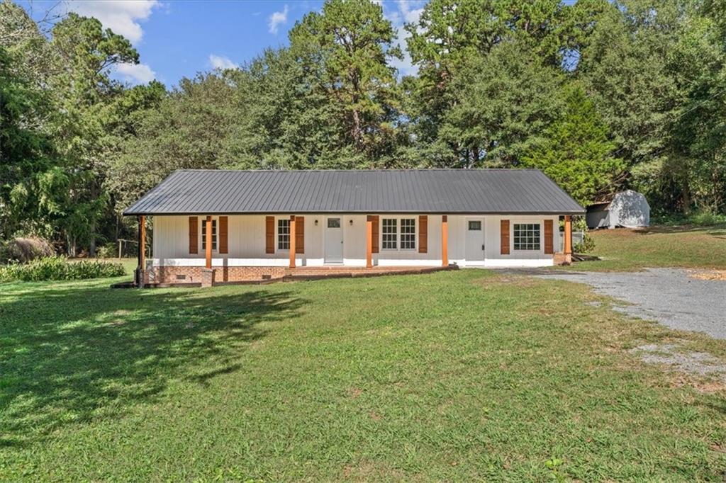 3552 Dews Pond Rd., Calhoun, GA 30701