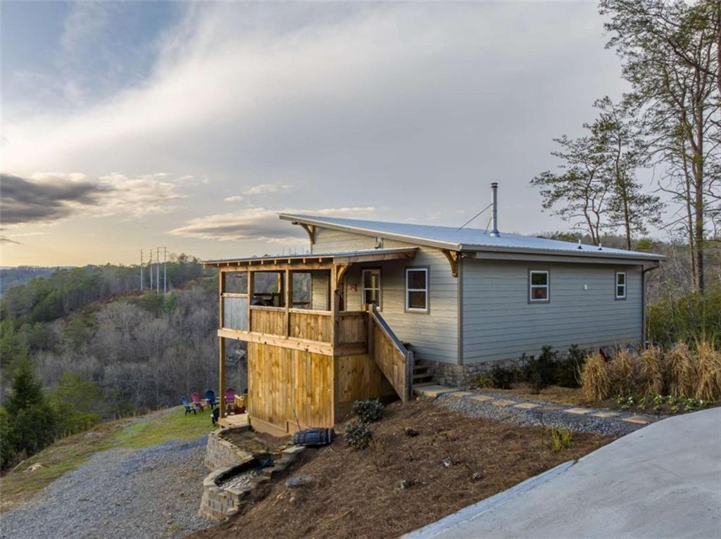 21 Riverview Cir., Blue Ridge, GA 30513