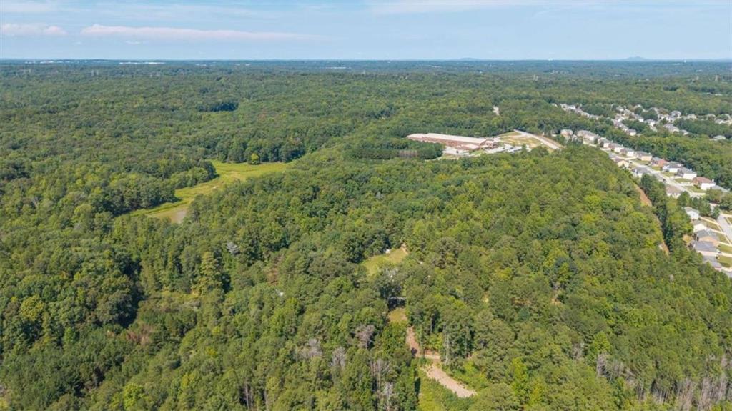4583 Coursey Lake Rd., Douglasville, GA 30135