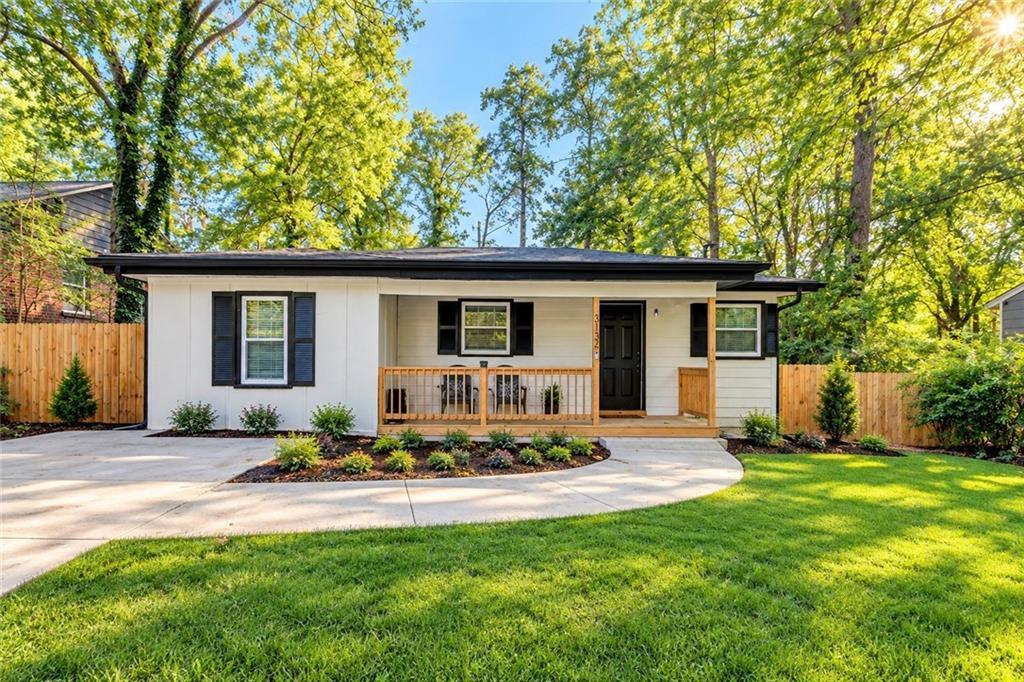 3132 Forrest Hills Dr., Hapeville, GA 30354