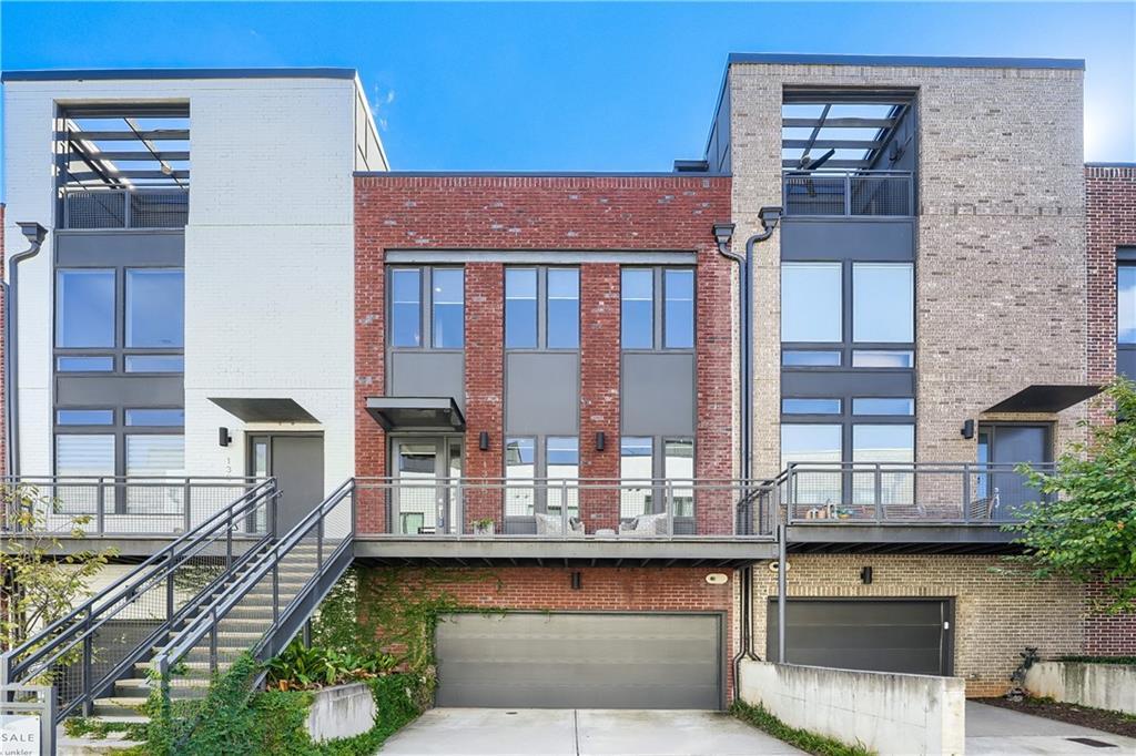 1305 Chelsea Cir., Atlanta, GA 30318