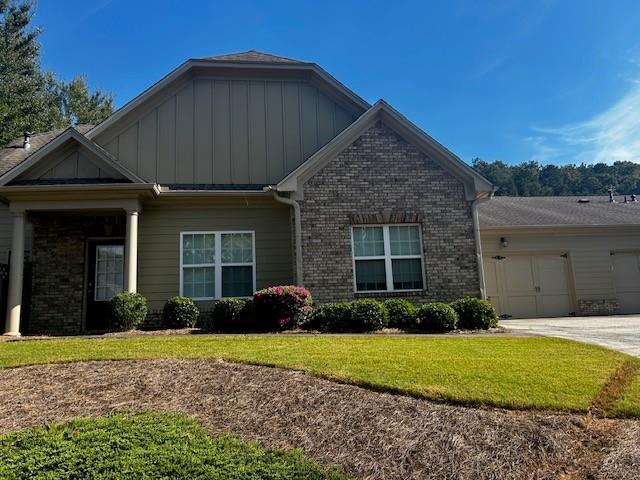 201 Glens Loop, Woodstock, GA 30188