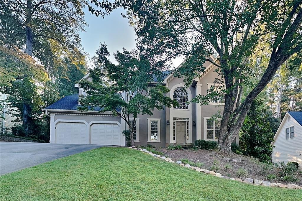 1513 Brookridge Dr., Woodstock, GA 30189