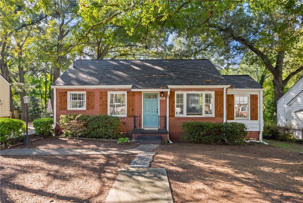 460 Deckner Ave., Atlanta, GA 30310