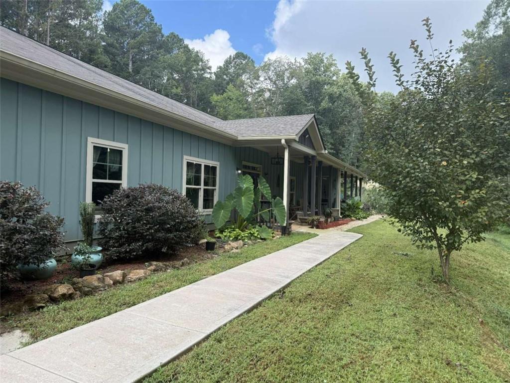 7075 Cascade Palmetto Hwy., Chattahoochee Hills, GA 30268