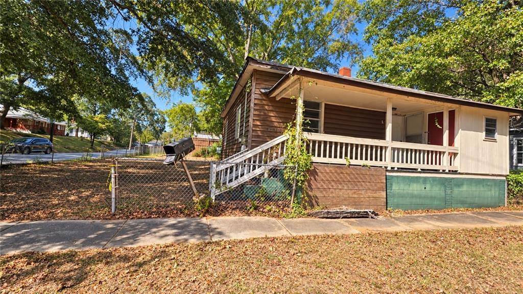 1 Magnolia St., Covington, GA 30014