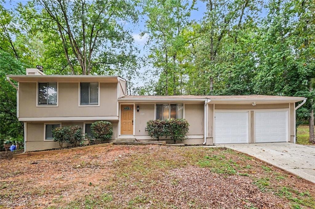 5765 Fieldstone Dr., Lithonia, GA 30038