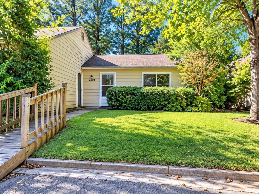 229 Mateo Walk, Lawrenceville, GA 30046
