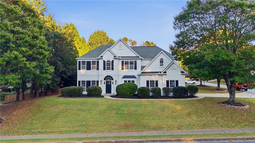 10030 Lauren Hall Ct., Alpharetta, GA 30022