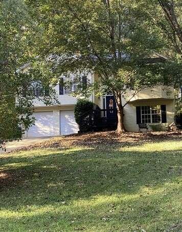 3126 Arrowhead Dr., Gainesville, GA 30506