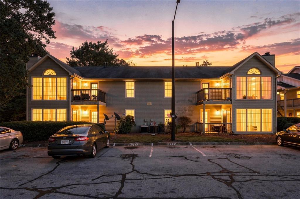 1320 Brockett Pl., Clarkston, GA 30021