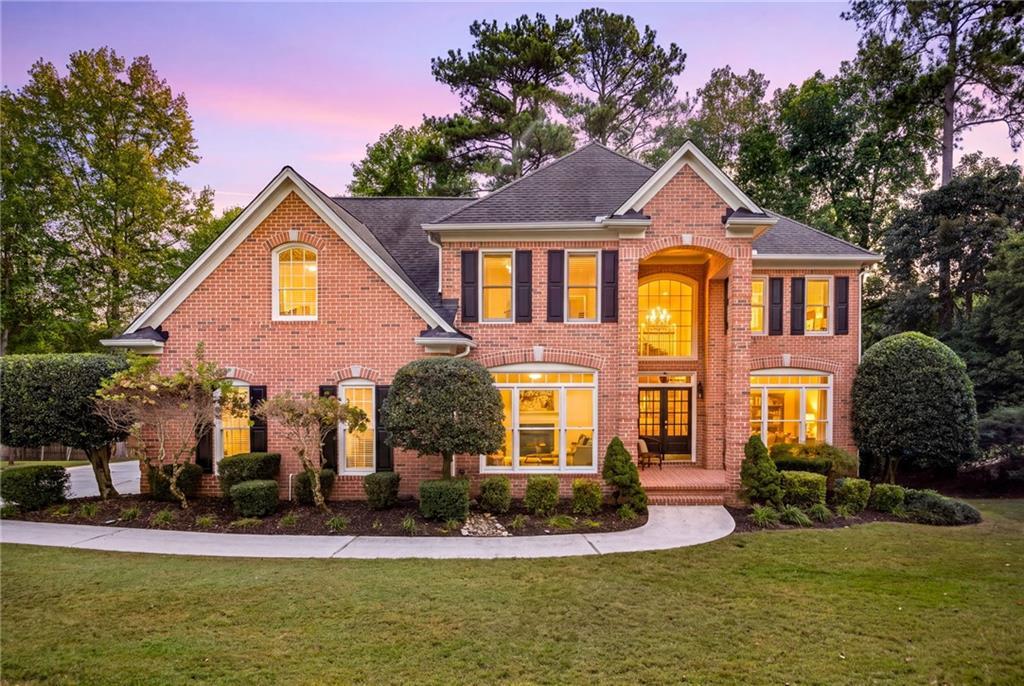 720 Vinings Estates Dr., Smyrna, GA 30126