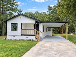 New Homes with Master Bedrooms on the 1st Floor That Attend Model Elementary School: October 10th to October 16th