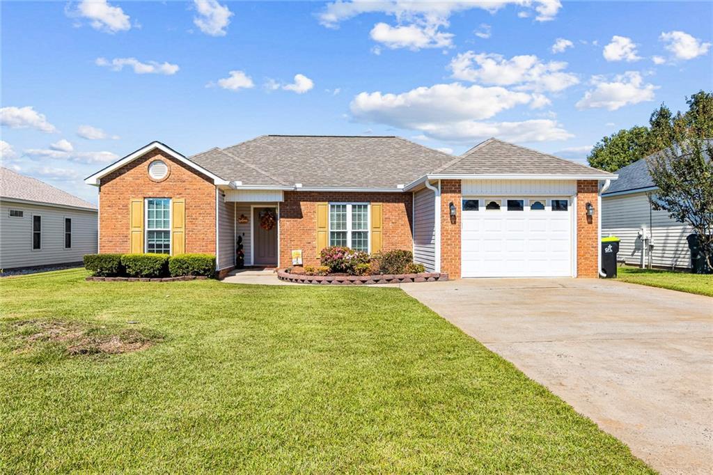 207 Tyson Glen Dr., Warner Robins, GA 31088
