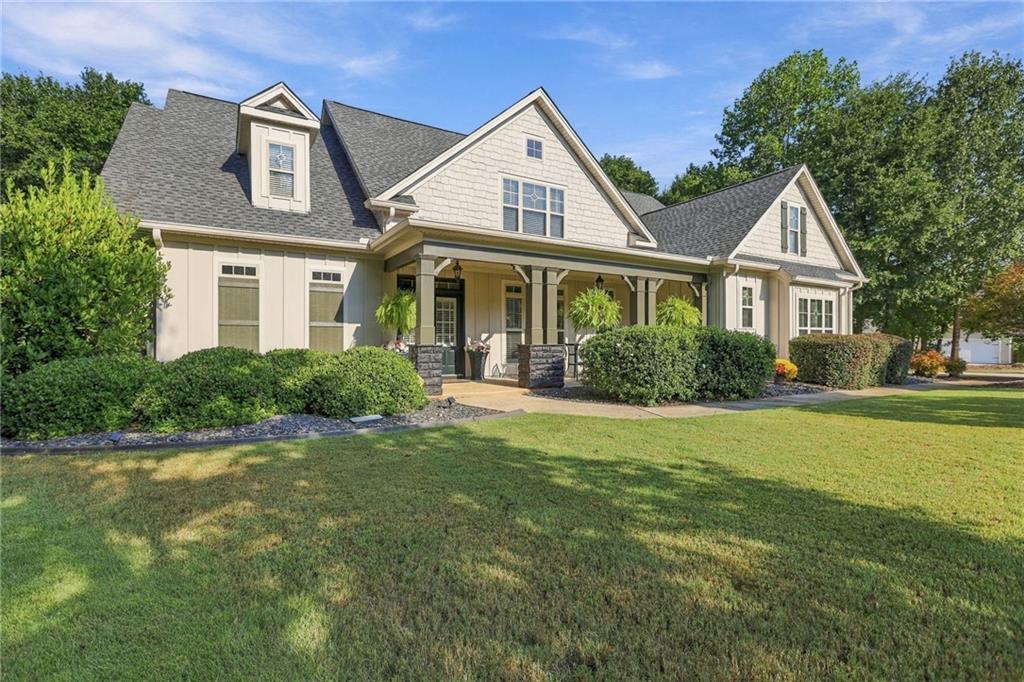 26 Buckeye Ct, Sharpsburg, GA 30277
