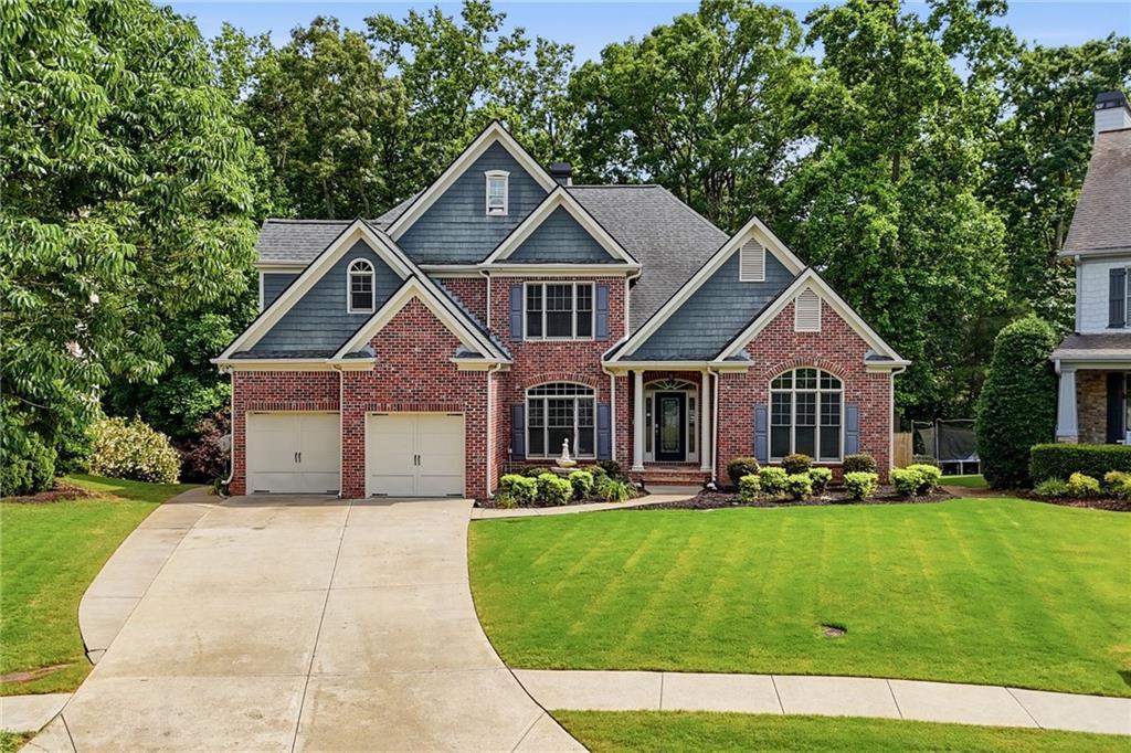 715 Crescent Cir., Canton, GA 30115