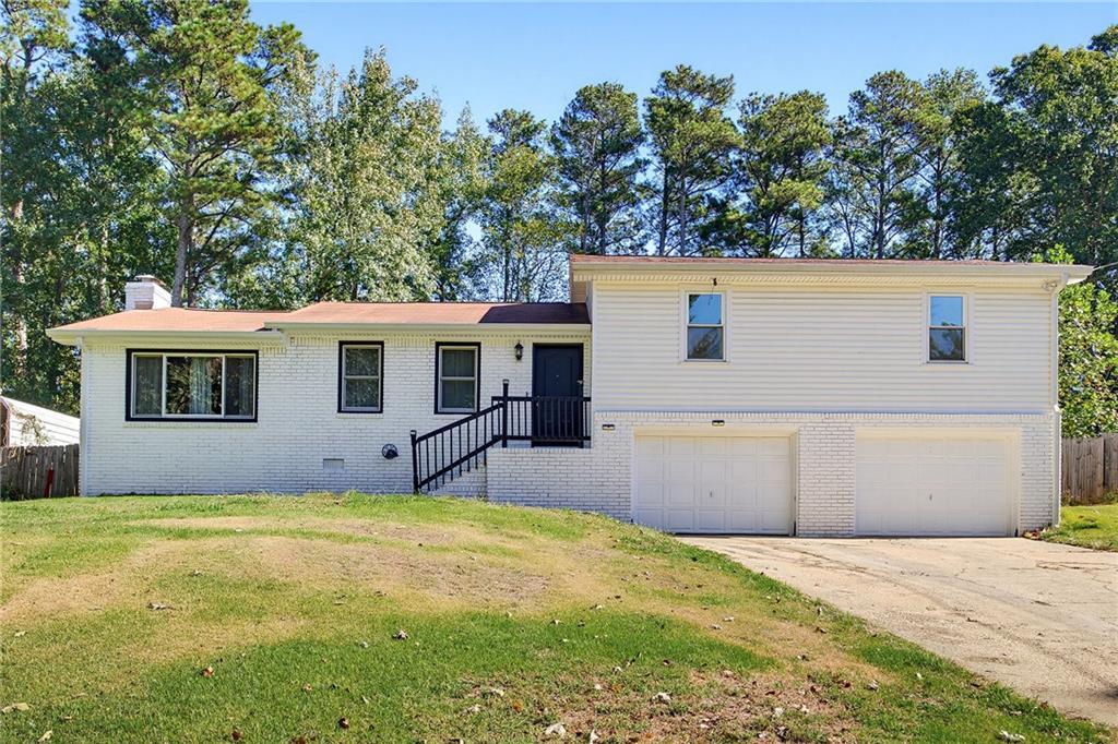 4034 Weeks Dr., Kennesaw, GA 30144