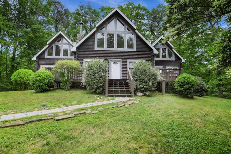 101 Yellow Bluff Rd., Dahlonega, GA 30533