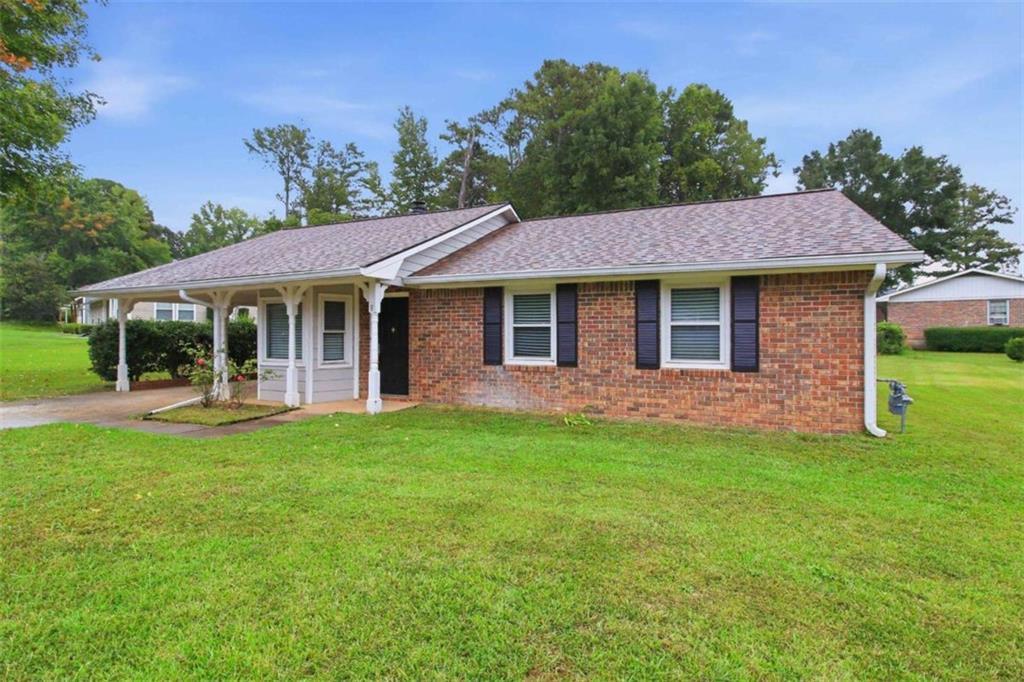 8 Silverwood Dr., Newnan, GA 30265