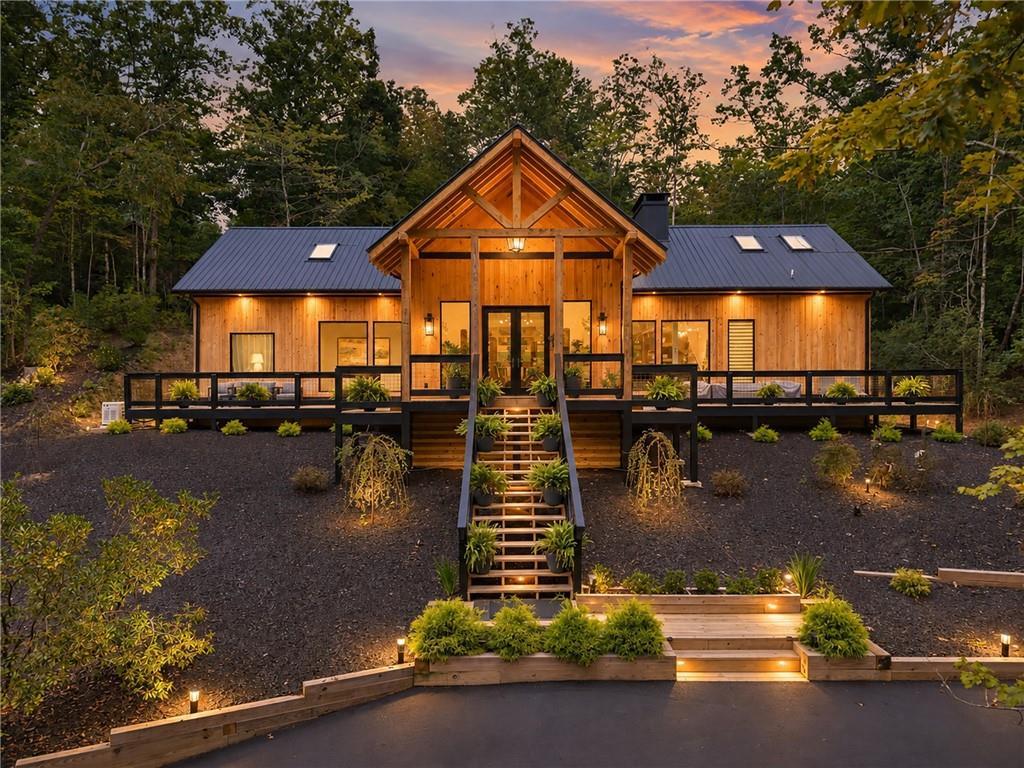 235 Clarice Ln., Sautee Nacoochee, GA 30571