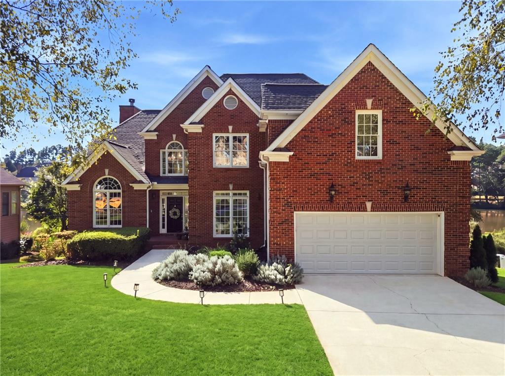 3662 Lake Edge Dr., Suwanee, GA 30024