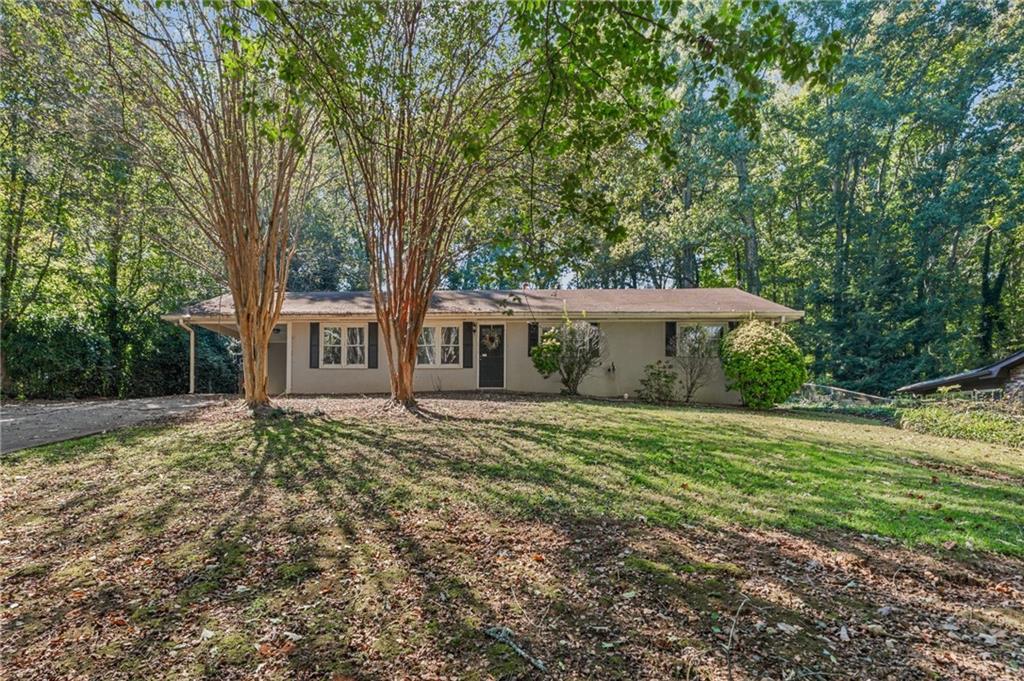 1533 Wildwood Dr., Acworth, GA 30102