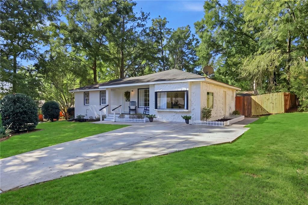 317 Parkway Pl., Monroe, GA 30655