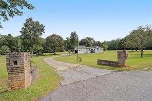 8736 Camp Rd., Winston, GA 30187