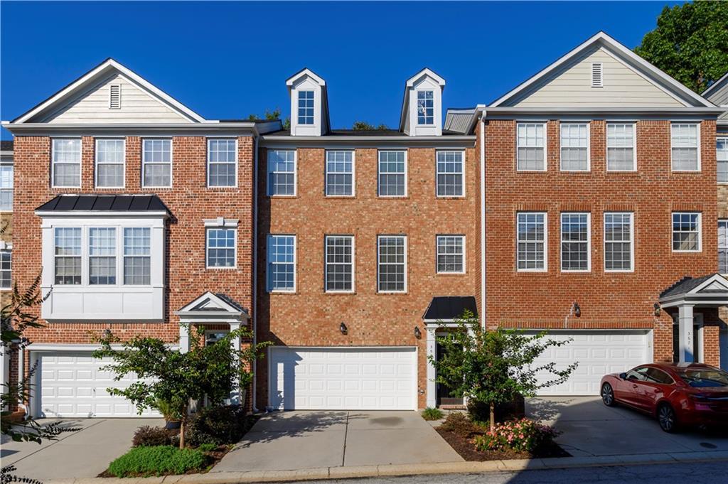 3669 Chattahoochee Summit Dr, Atlanta, GA 30339