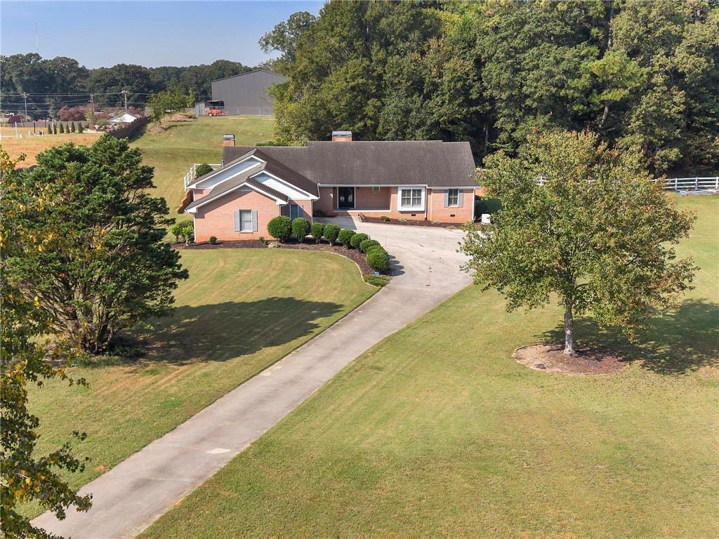 210 Wildwood Dr., Cartersville, GA 30120
