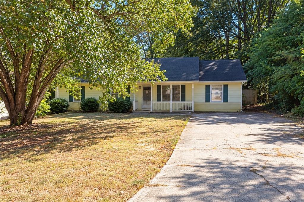 870 Navajo Tr., Covington, GA 30016