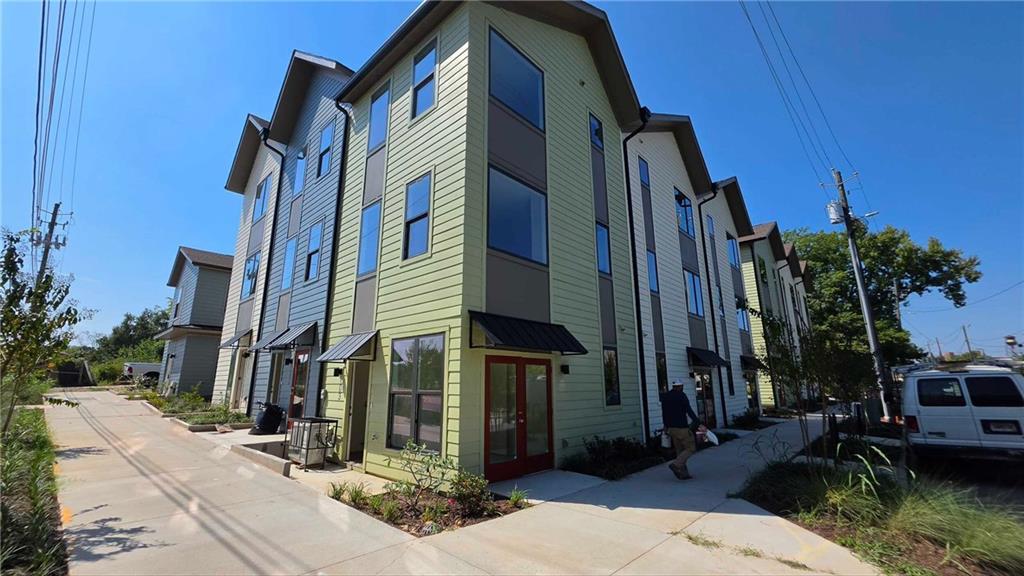 1121 Allene Ave. #201, Atlanta, GA 30310