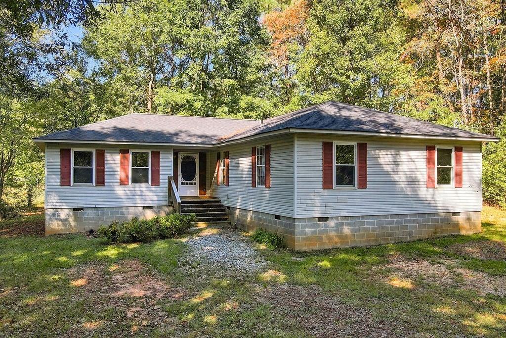 4541 New Kings Bridge Rd., Nicholson, GA 30565