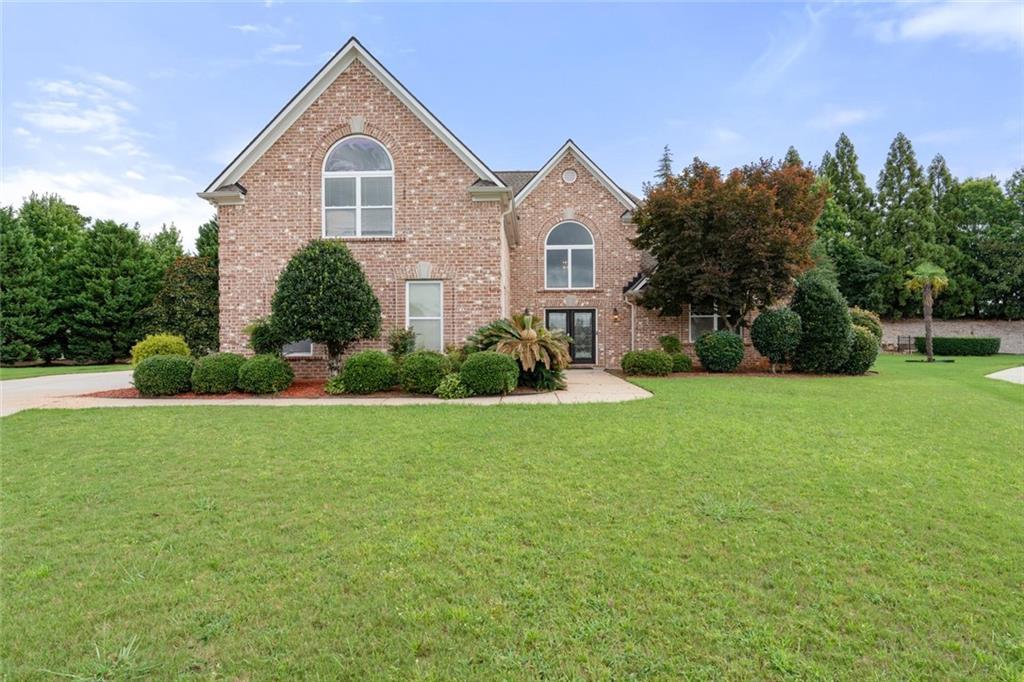 1132 Venetian Ln., Hampton, GA 30228