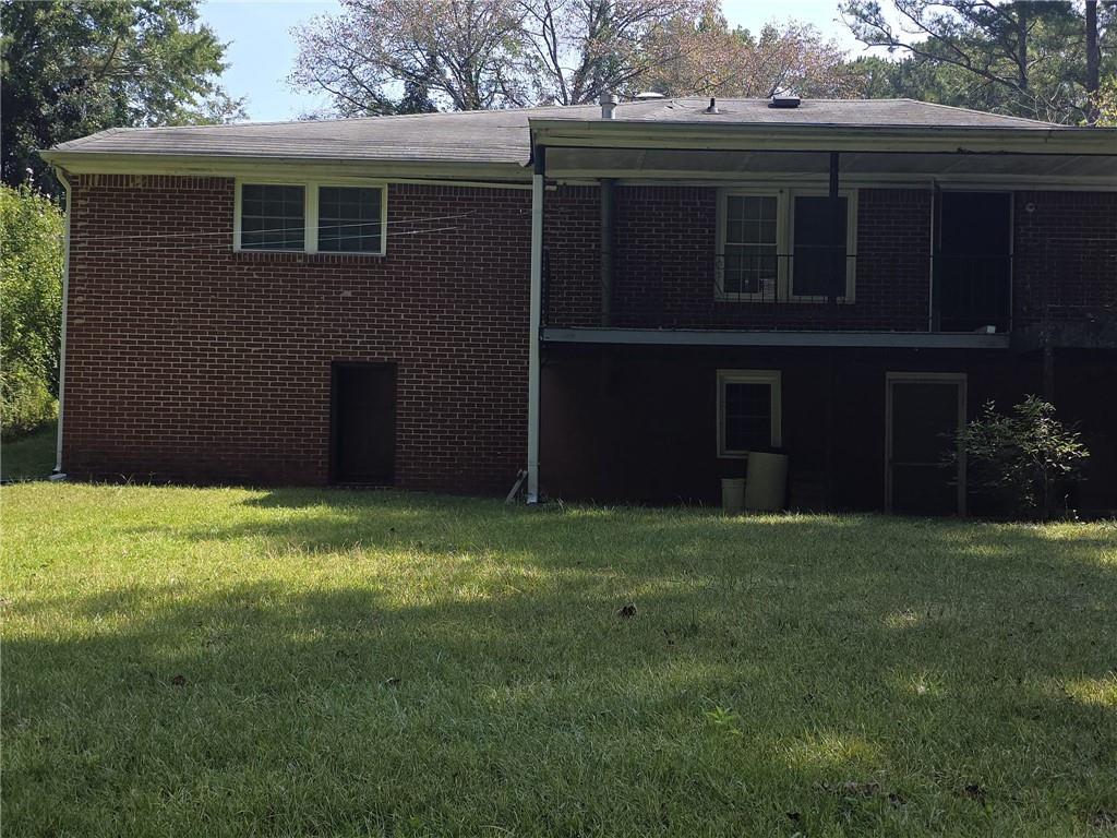 573 Martin Rd., Stone Mountain, GA 30088