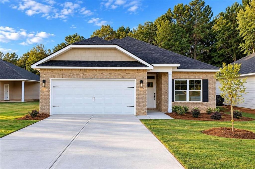 200 Chaucer Ln., Carrollton, GA 30117