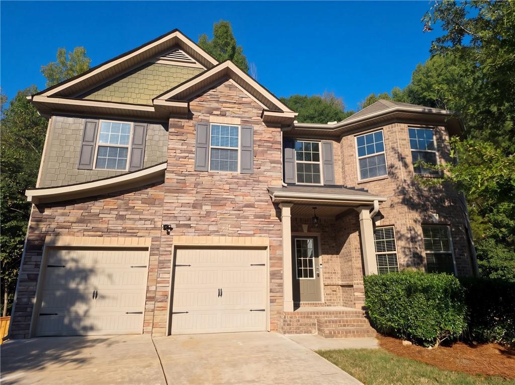 996 Spanish Moss Tr., Loganville, GA 30052