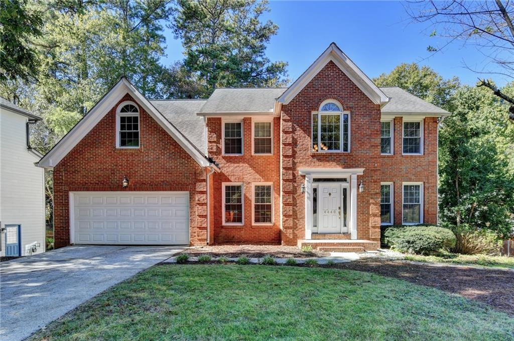 4440 Pinehollow Ct., Johns Creek, GA 30022