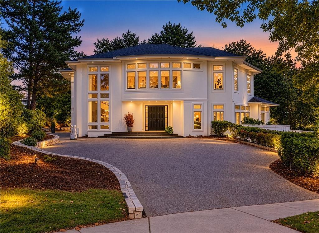 35 Robin Hood Rd., Atlanta, GA 30309