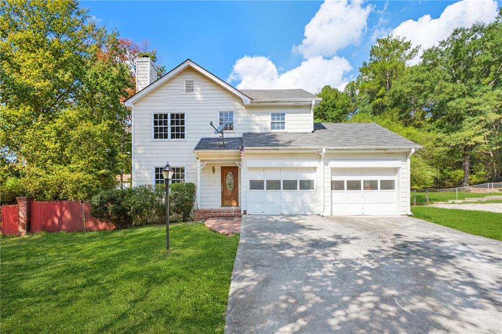 1215 Masters Ln., Snellville, GA 30078