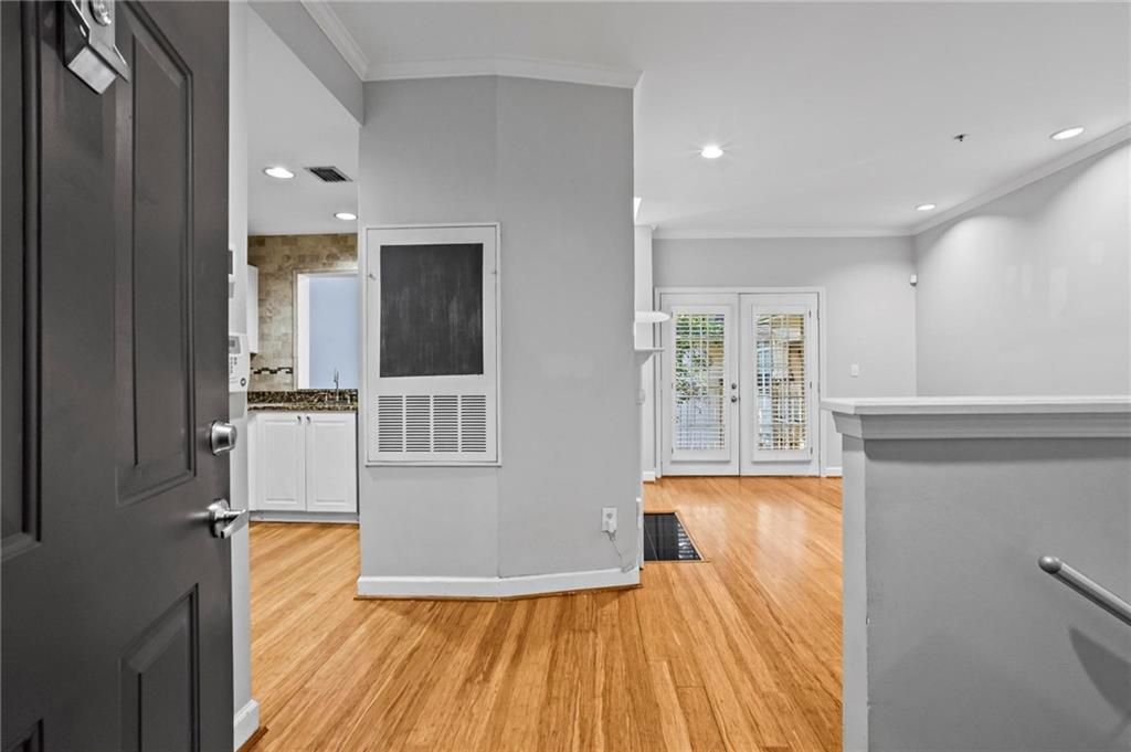 220 Renaissance Pkwy. #2322, Atlanta, GA 30308
