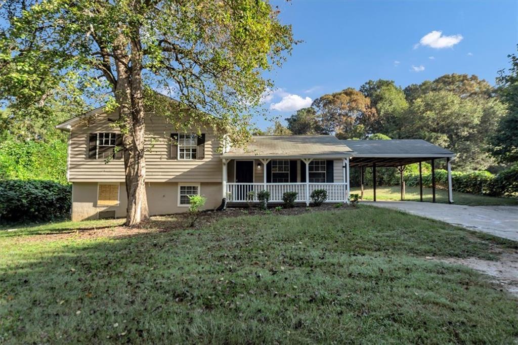 1066 Dogwood Rd., Snellville, GA 30078