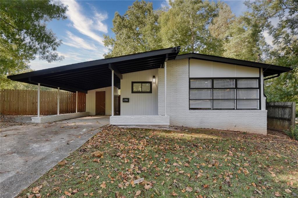 2966 Stone Rd., Atlanta, GA 30344