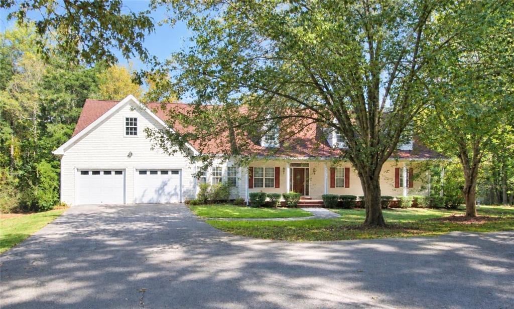397 Sandhill Hickory Level Rd., Carrollton, GA 30116