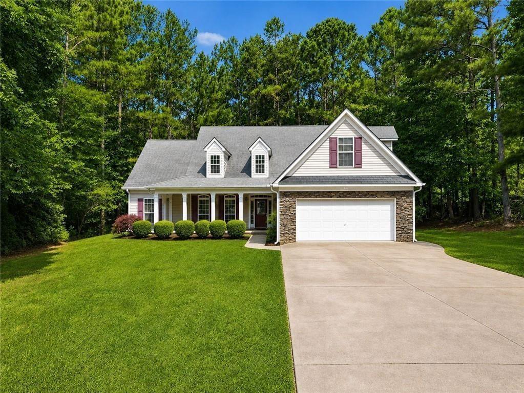 8876 Camp Tree Ct., Winston, GA 30187