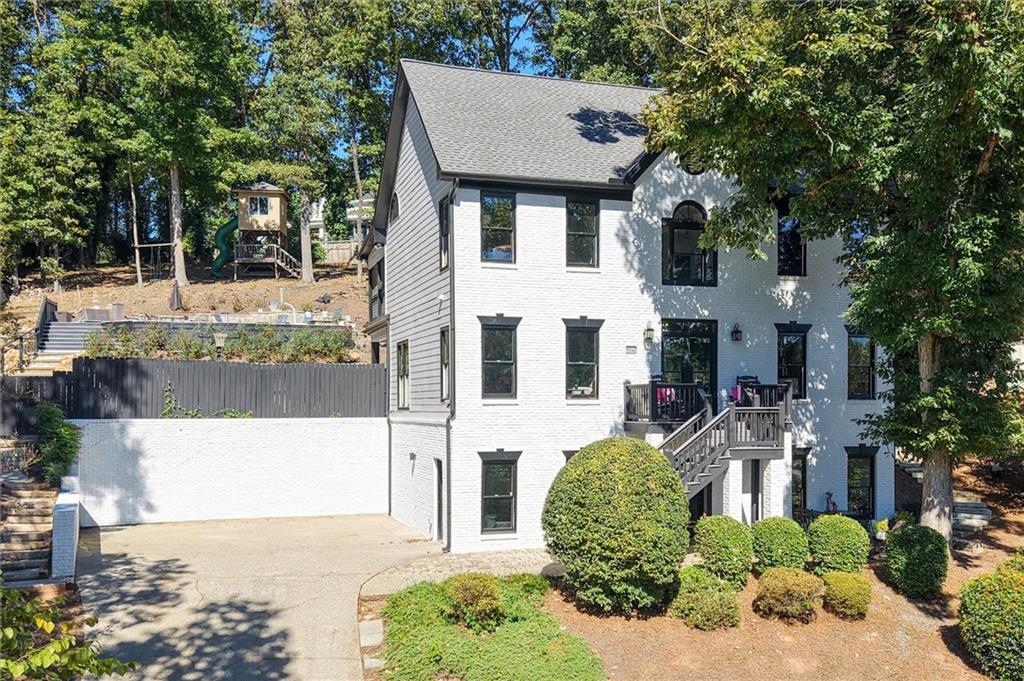 1040 Laurel Valley Dr., Marietta, GA 30064