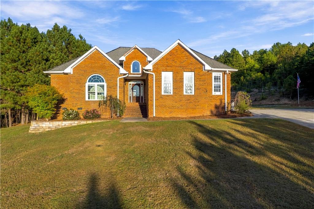 19 Dove Ct., Lindale, GA 30147
