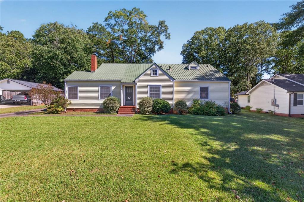332 N Madison Ave., Monroe, GA 30655