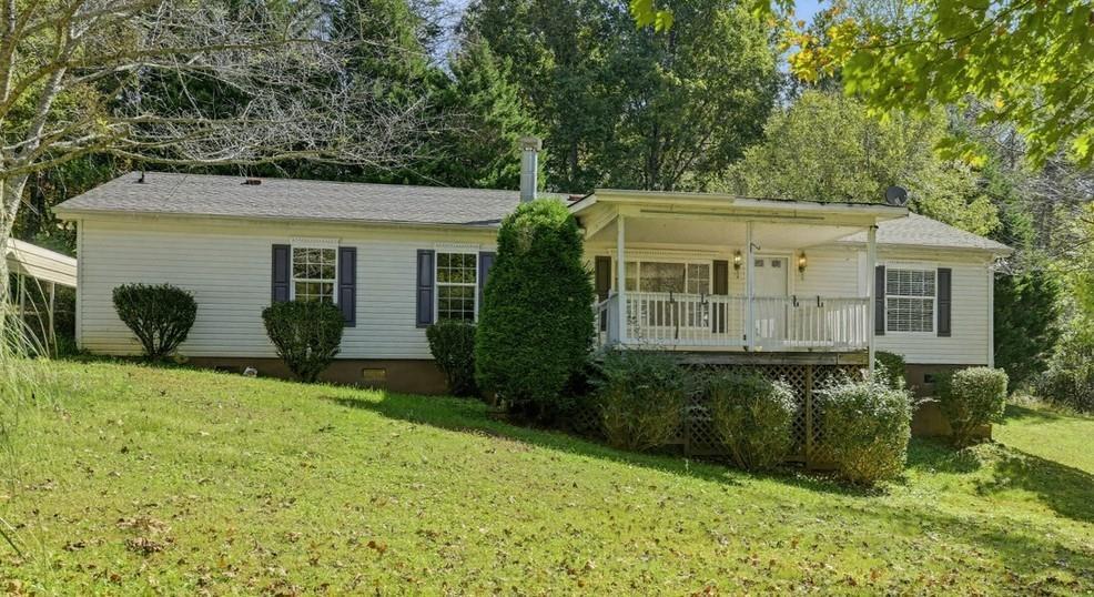 194 Forge Mill Estates Dr., Morganton, GA 30560