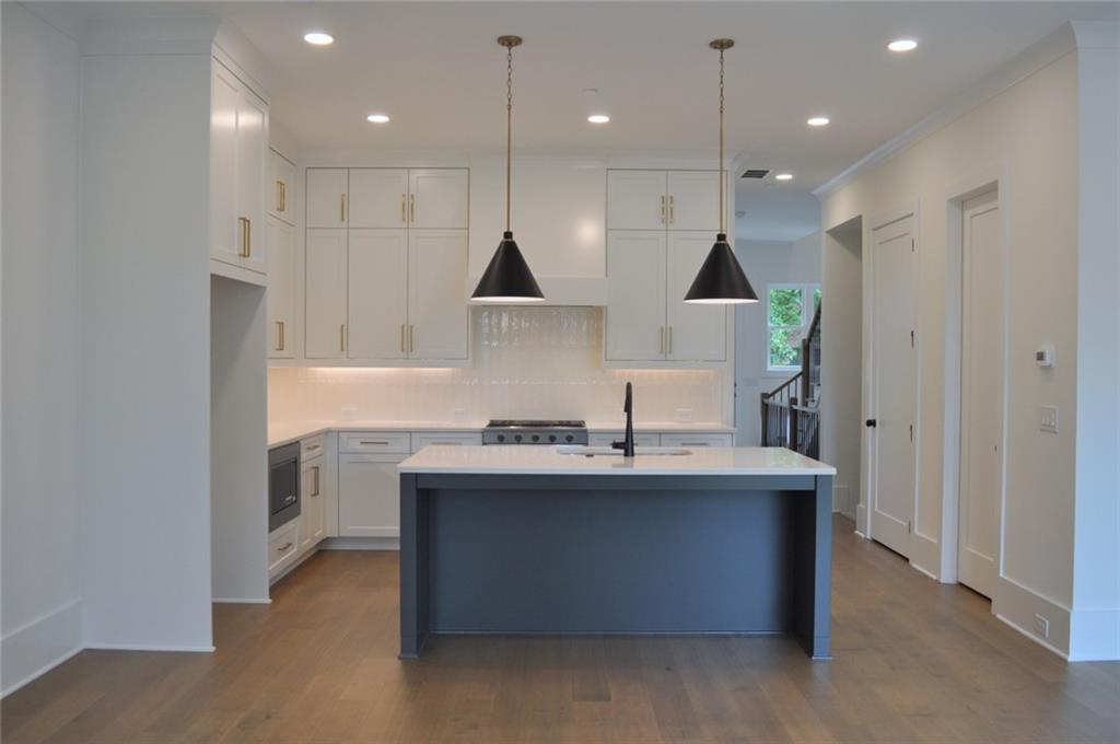 245 White St., Marietta, GA 30060